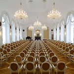 Pentahotel