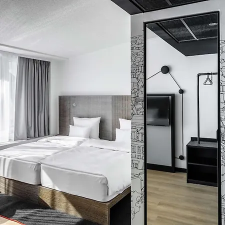Hotel Pentahotel 4*