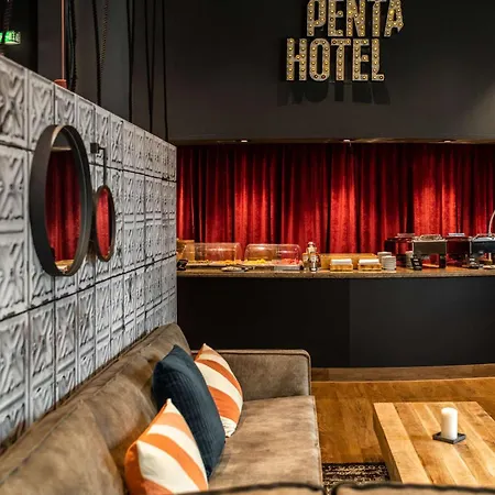 Otel Pentahotel