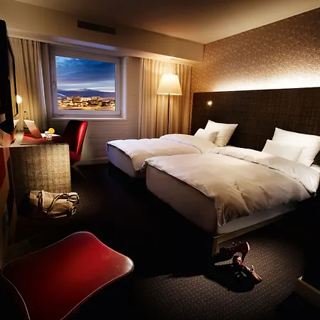 Pentahotel 4*
