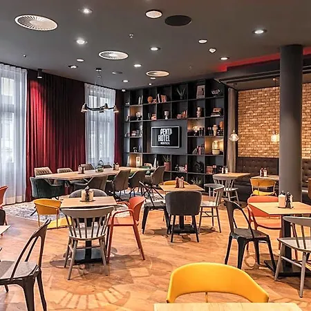 Pentahotel 4*