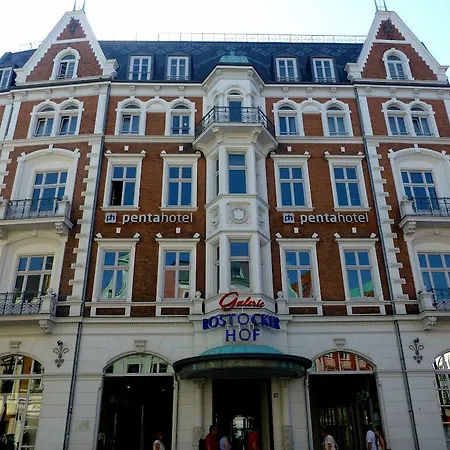 Hotell Pentahotel 4*