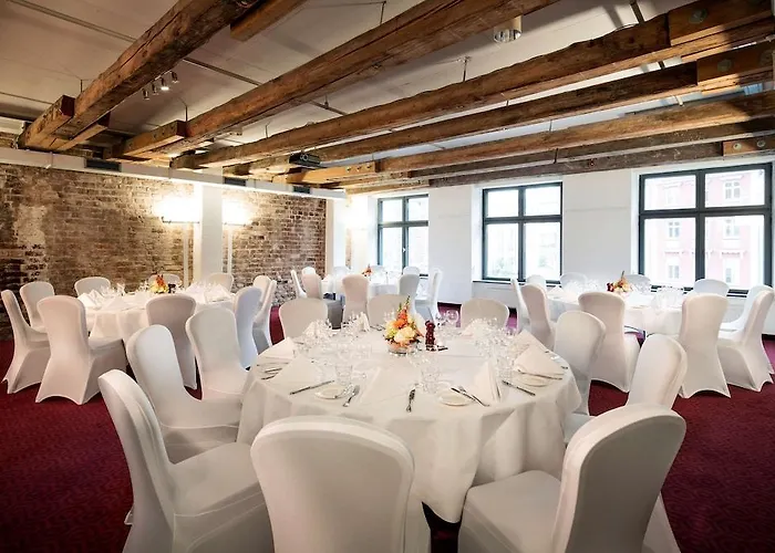 Pentahotel Hotell 4*